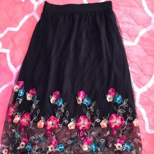 Tulle and floral embroidered skirt